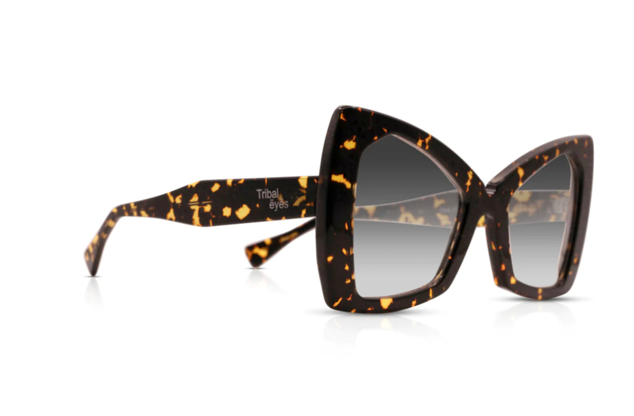 The Monarch cat eye unisex oversized sunglasses