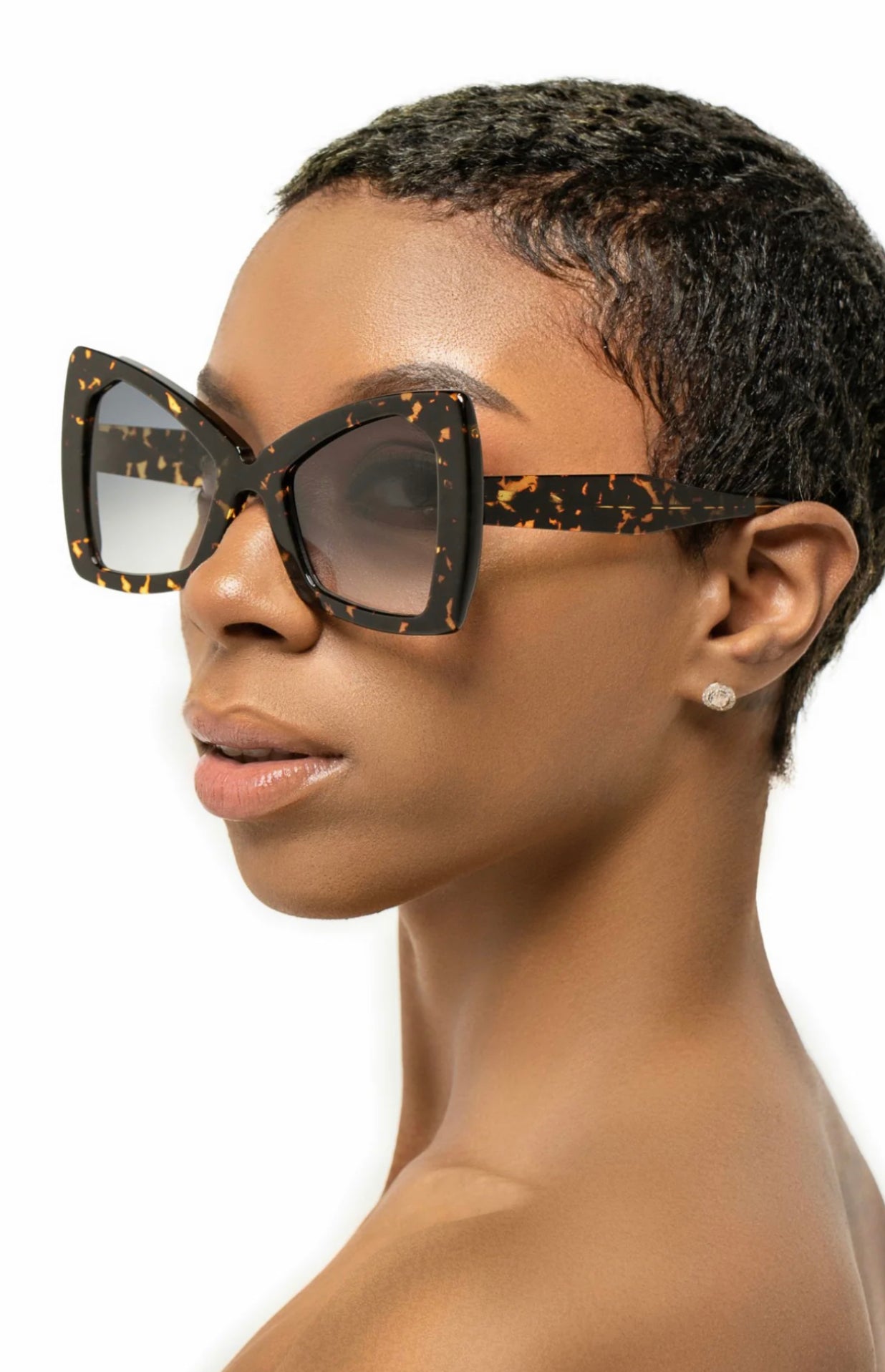 The Monarch cat eye unisex oversized sunglasses