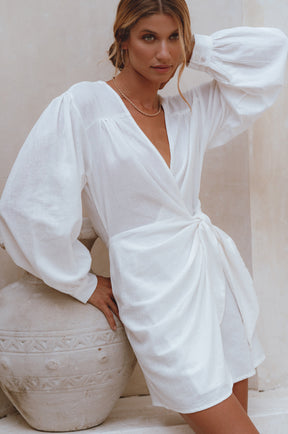 Ti Amo Linen Wrap Dress - White