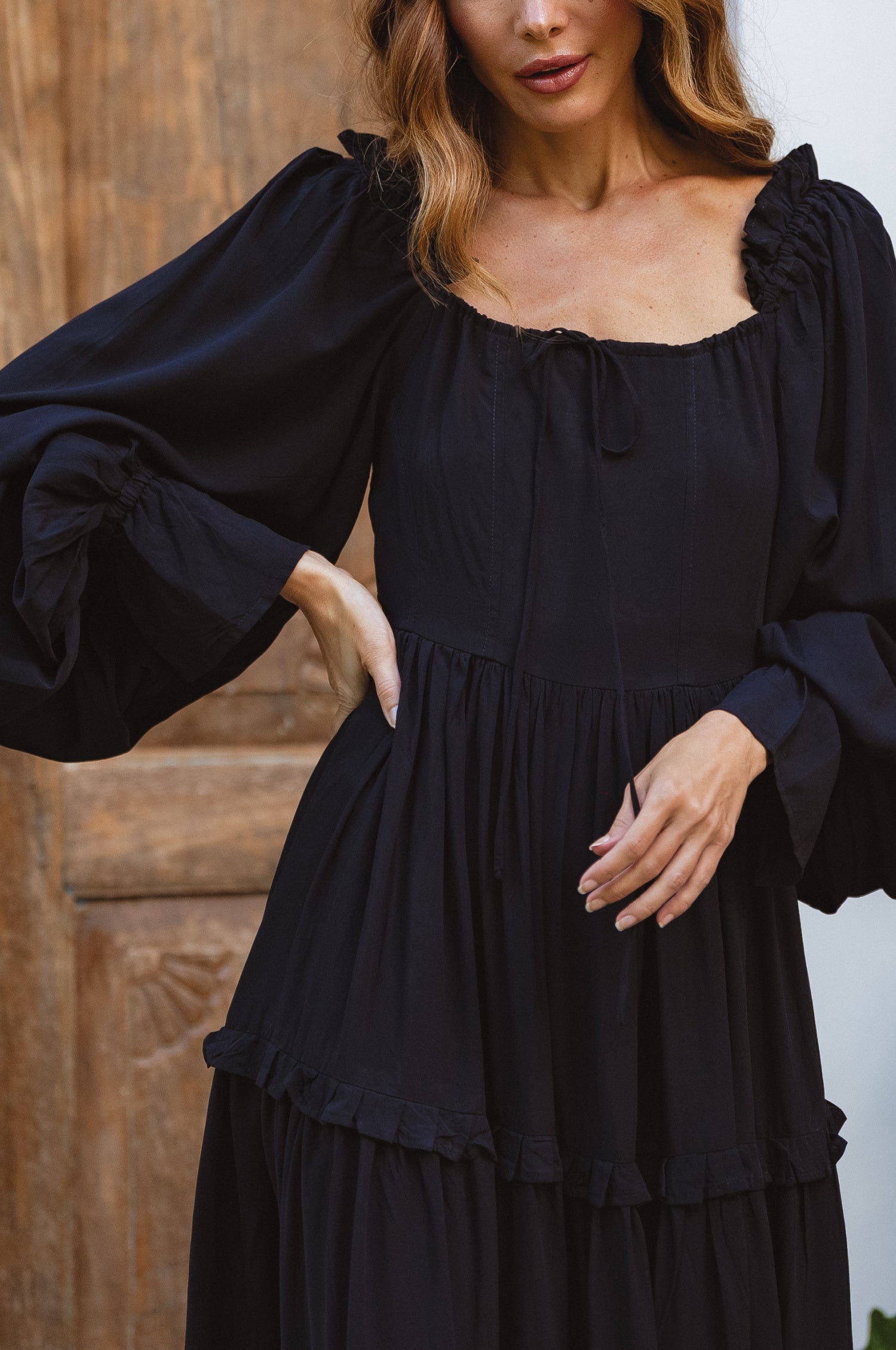 Floriana Long Sleeve Midi Dress - Black